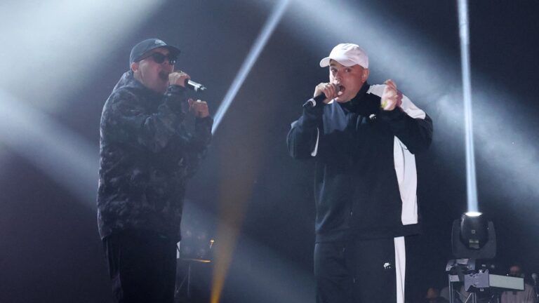 British Prime Minister on Kneecap's Glastonbury Gig: Not Appropriate