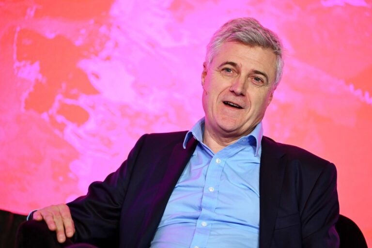 Advertising Giant WPP's Shares Plunge 18% As Economic Uncertainty, AI Threat Dim Forecasts