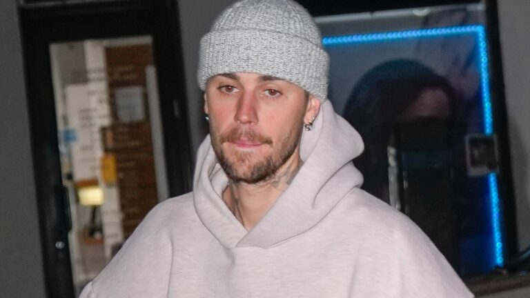 Justin Bieber Announces New Album 'Swag'