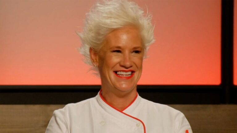 'Worst Cooks In America' Pays Tribute To Anne Burrell