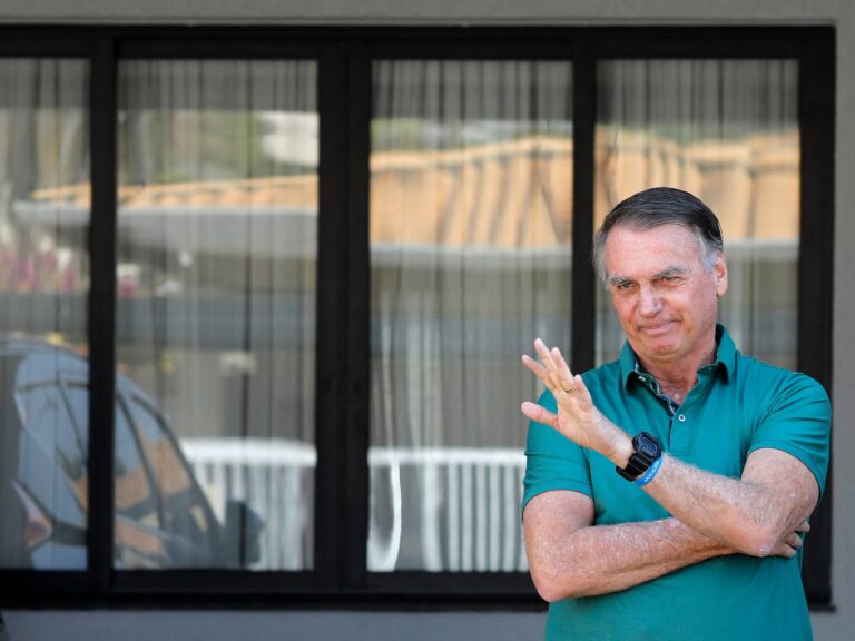 Majority of Brazil top court panel votes to convict Bolsonaro of coup plot | Jair Bolsonaro News Majority of Brazil top court panel votes to convict Bolsonaro of coup plot | Jair Bolsonaro News