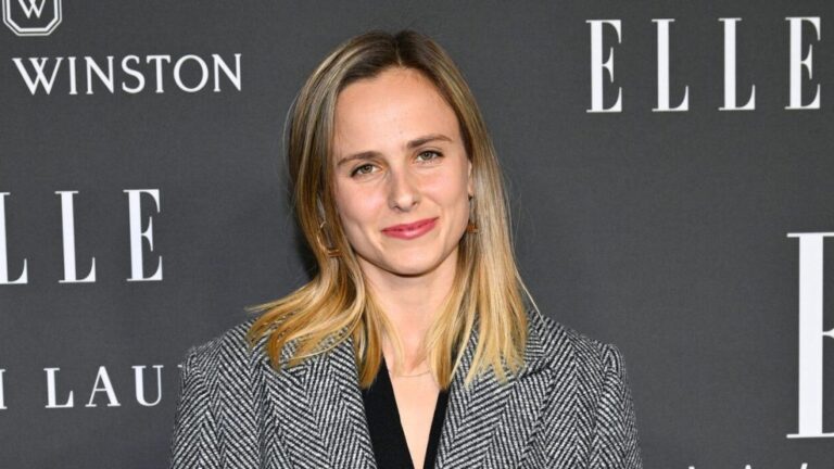 Pauline Chalamet Though ‘Devil Wears Prada 2’ Casting Was Prank Pauline Chalamet Though 'Devil Wears Prada 2' Casting Was Prank