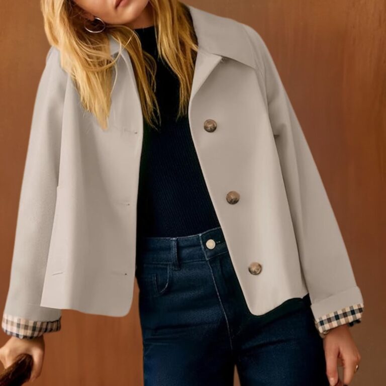 8 Cropped Trench Coats That Look So Chic 8 Cropped Trench Coats That Look So Chic