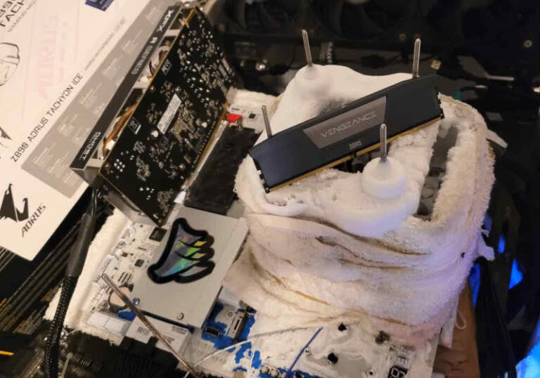 DDR5 speeds hit 13,576 MT/s as overclockers trade records in hours DDR5 speeds hit 13,576 MT/s as overclockers trade records in hours