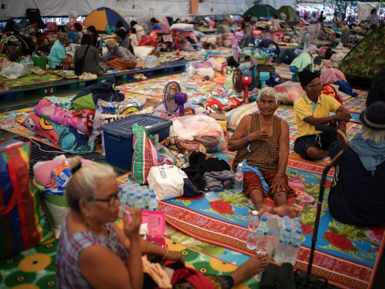 Death roll rises as renewed hostilities flare along Thai-Cambodia border | Conflict News Death roll rises as renewed hostilities flare along Thai-Cambodia border | Conflict News